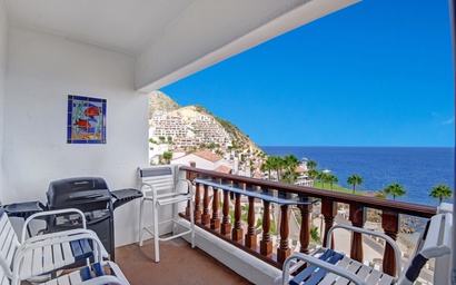 H155 - Hamilton Cove Villa 1-55