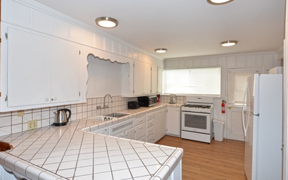 317CA - 317 Catalina Ave. 6