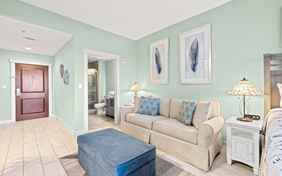 Origin 0615 - Efficiency - Stylish Unit with City Views 2