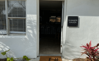 Summer Haven - Three Bdrm - Steps to the Beach! 4