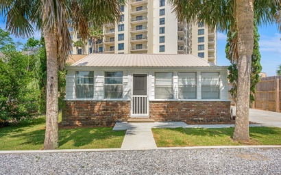 Sea Shed - Two Bedroom - Florida Cottage 2