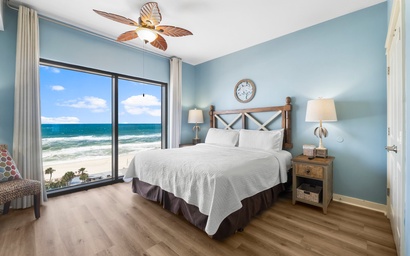 Origin 0702- Studio - Stylish Unit - Breath Taking Gulf Views 2