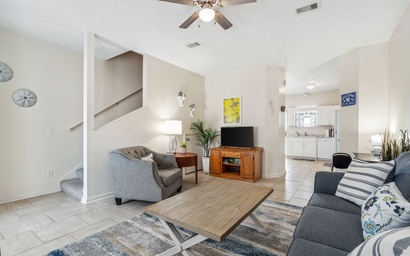 Beach Walkers - Two Bedroom - Pet and Family Friendly! 4