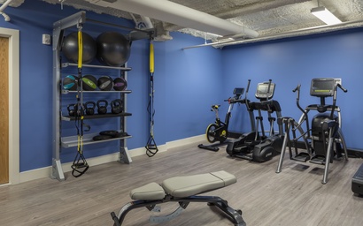 One Town Hill 303 27