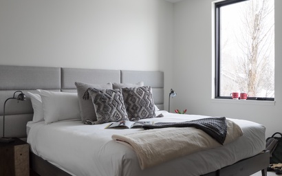 One Town Hill 201 15