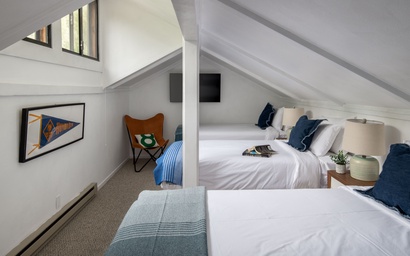 Teton Shadows Rimrock E 22