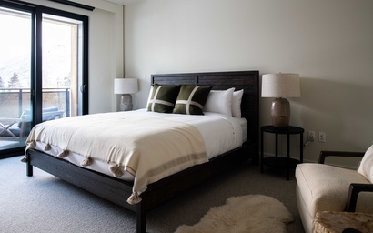 One Town Hill 303 12