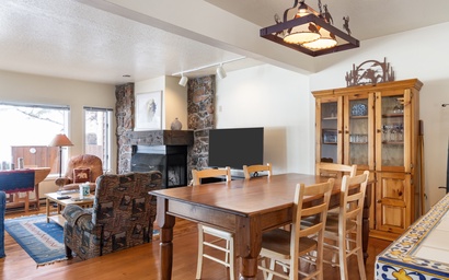 Teton Shadows Granite F 13