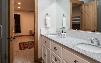 Teton Shadows South Teton A 16