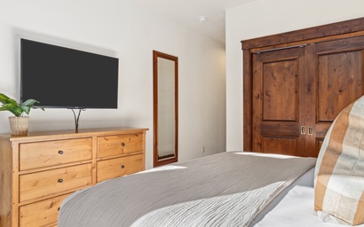 Grand View 3230 31