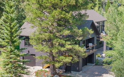 Corbet's Haus 48