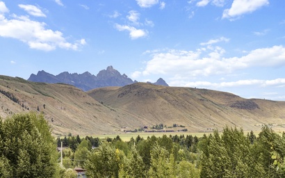 Grand View 3240 9