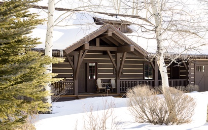 Golf and Tennis Cabin 5870 25