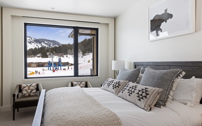 One Town Hill 500 13