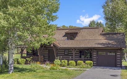 Golf and Tennis Cabin 5870 32