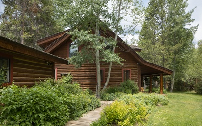 Aspens Cabin 3790 2