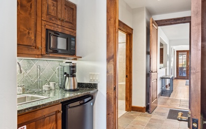 Grand View 2720 43