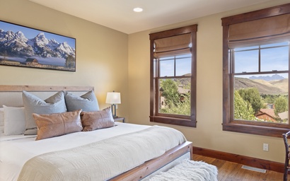 Grand View 3240 28