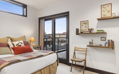 Pearl at Jackson 202 14