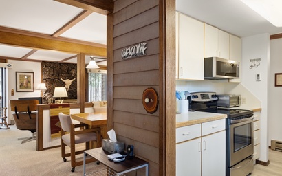 Teton Shadows Rimrock C 10