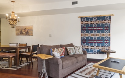 Pearl at Jackson 202 2