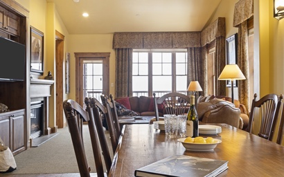 Grand View 494 8