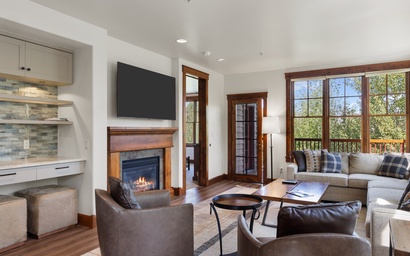 Grand View 3220
