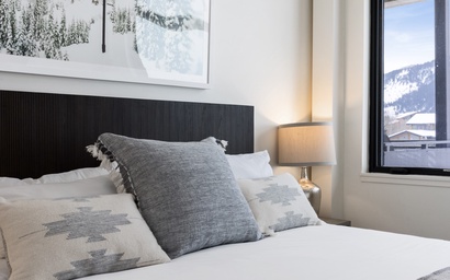 One Town Hill 500 22