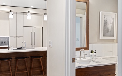 One Town Hill 500 12