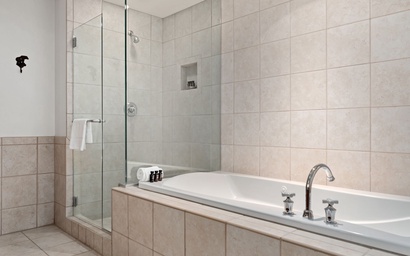 Crystal Springs 404 16