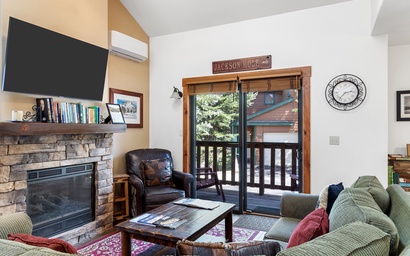 Clark's Knoll 371 4
