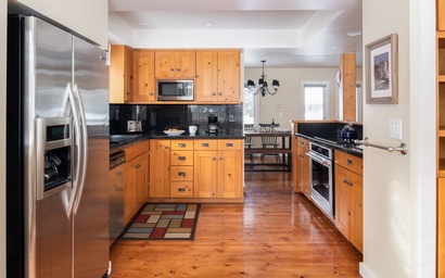 Aspens House 3750 5