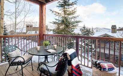 Grand View 491 3