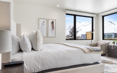 One Town Hill 301 19