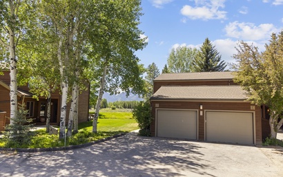 Teton Shadows Granite F 39