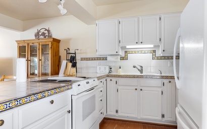 Teton Shadows Granite F 16