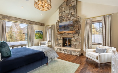 Shooting Star Cabin 13 17