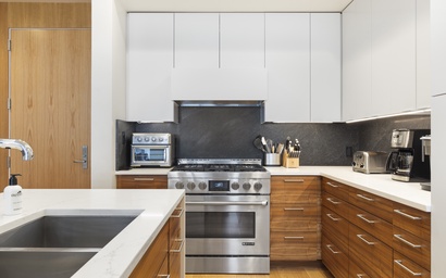 One Town Hill 302 11