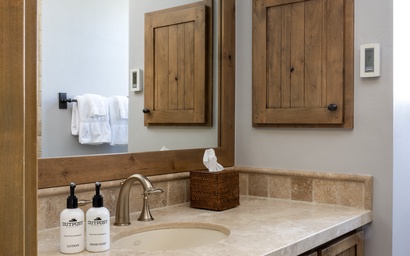 Golf and Tennis Cabin 5870 20