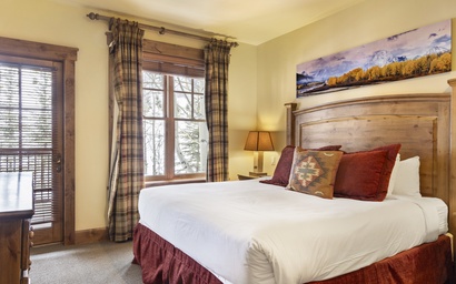 Grand View 494 27