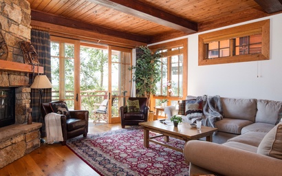 Crystal Springs 305 4