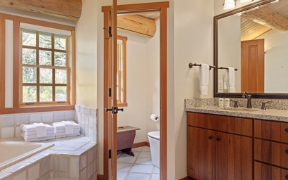 Morley Drive Lodge 23