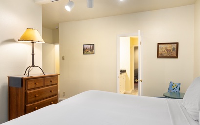 Teton Shadows Granite F 33