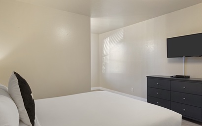 Town Square Lodge 2 15