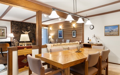 Teton Shadows Rimrock C 8