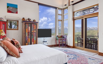 Mountain View Escape 19