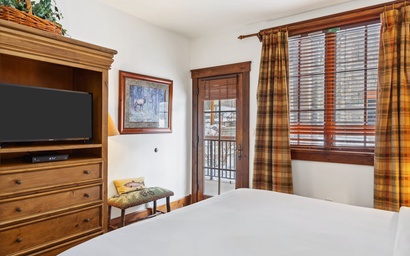Grand View 331 27