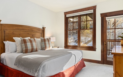 Grand View 3230 30