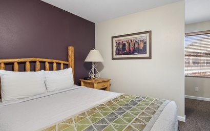 Town Square Lodge 3 8
