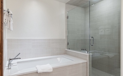 Grand View 2720 28